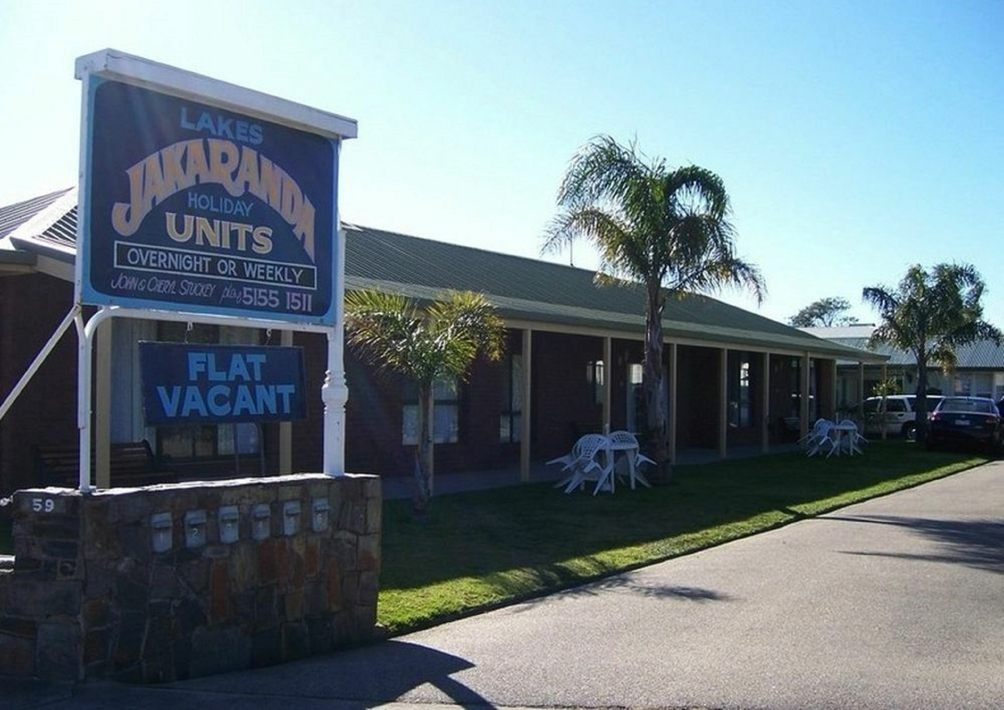 Lakes Jakaranda Holiday Units Lakes Entrance Exterior photo